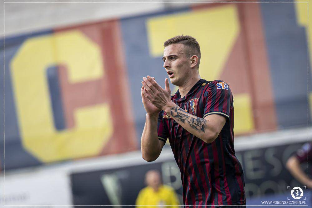 Kacper Kozlowksi saat membela PogonSzczecin. (twitter.com/PogonSzczecin)