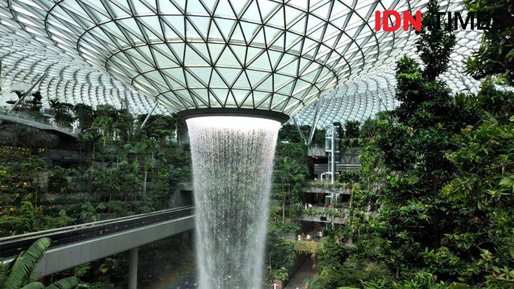 Jewel Changi Airport, Singapura (IDN Times/Dhiya Awlia Azzahra)