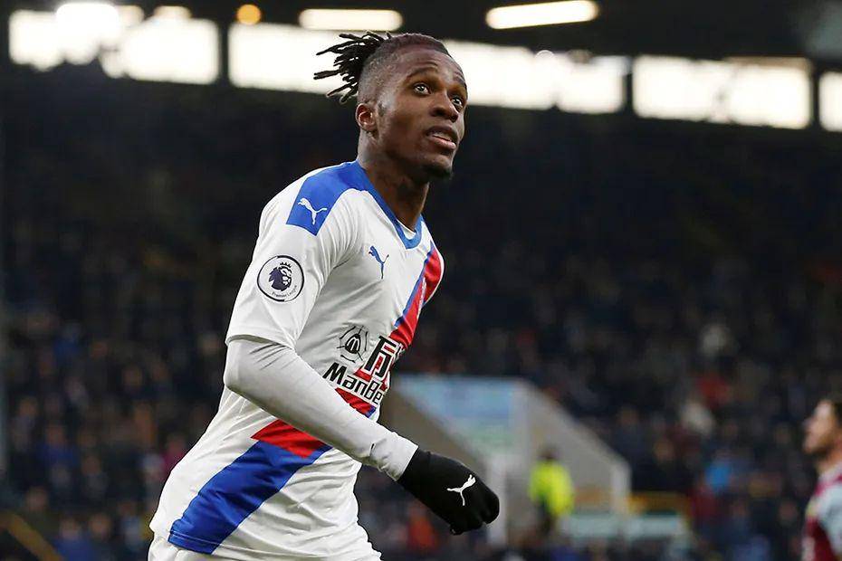 potret Wilfried Zaha (premierleague.com)