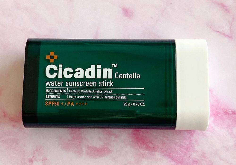 Missha Cicadin Centella Water Sunscreen Stick (instagram.com/kirakira_kobe)