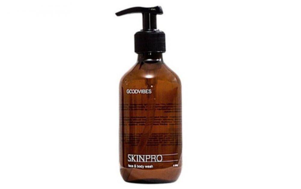 Good Vibes Botanical Skinpro Face and Body Wash (tokopedia.com/Firsthand Grooming)