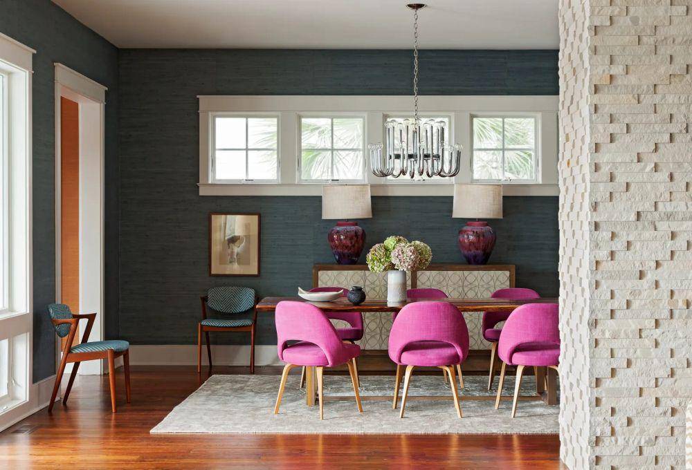 interior beraksen fuchsia (architecturaldigest.com)