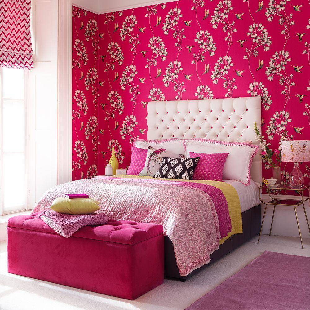 interior beraksen fuchsia (id.pinterest.com/sarahvitale25)
