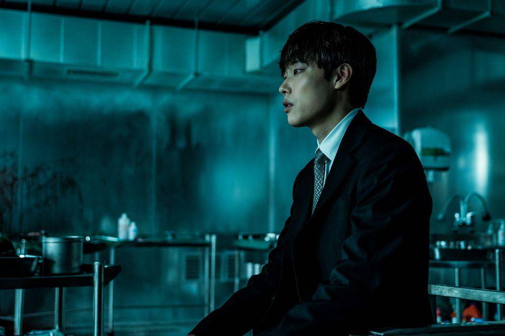 Ryu Jun Yeol di Believer (dok. Contents Panda/Believer)
