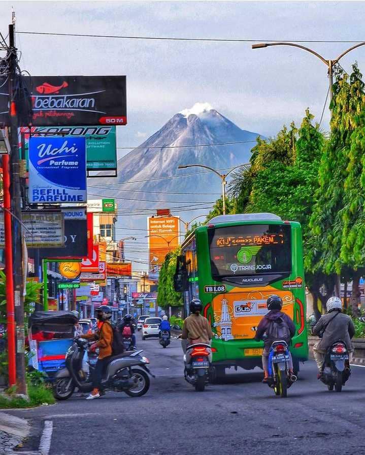 ilustrasi jalan gejayan (instagram.com/biasawae87)