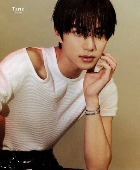 Jungwoo NCT (dok. ARENA)
