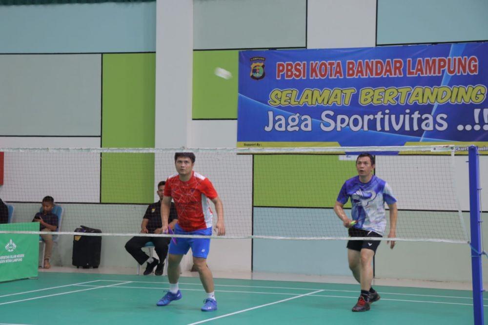 115 Pemain Ganda Bulutangkis Berebut Hadiah Puluhan Juta Kapolda Cup