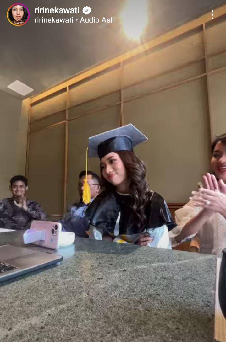 potret wisuda SMA Jasmine Abeng (instagram.com/ririnekawati)