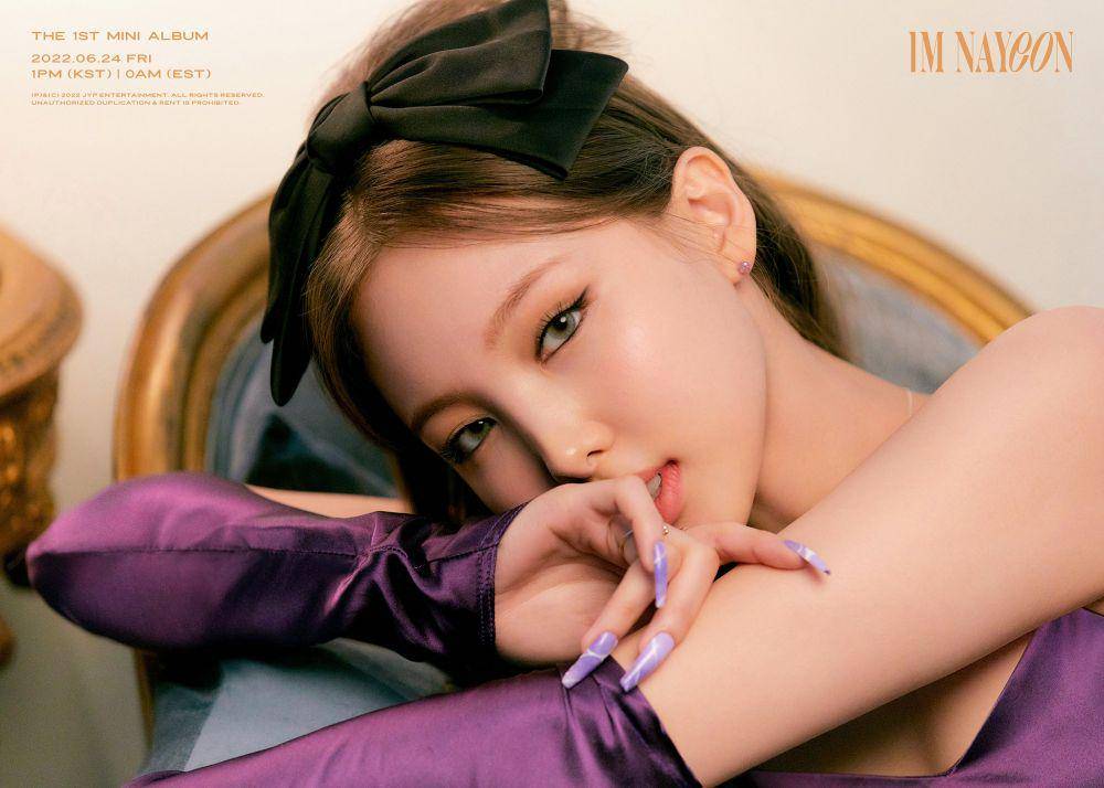 Poster 'IM NAYEON' (Twitter.com/JYPETWICE)