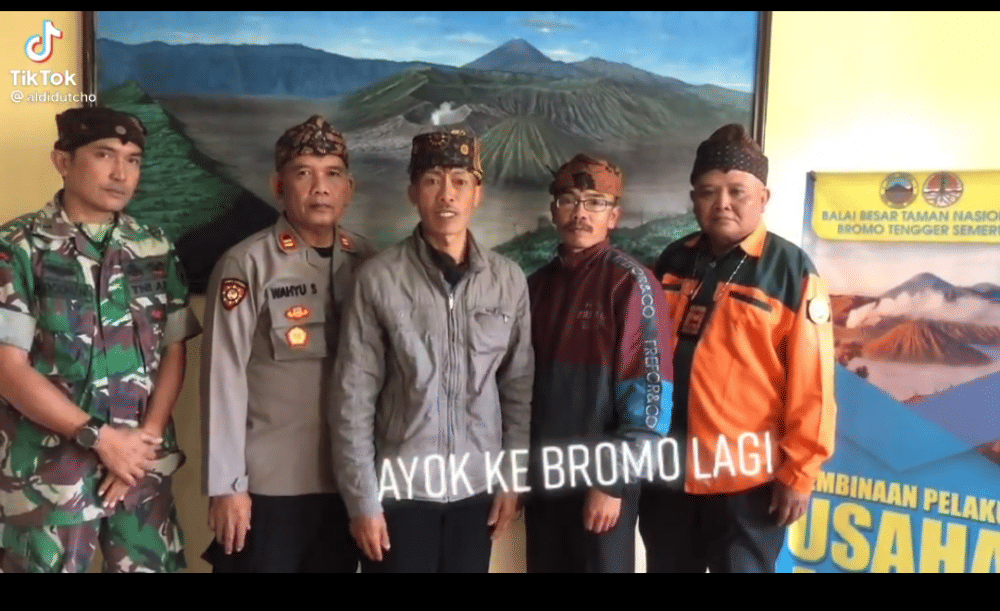 Tangkapan gambar video permintaan maaf oknum peminta uang pada wisatawan. Dok/istimewa
