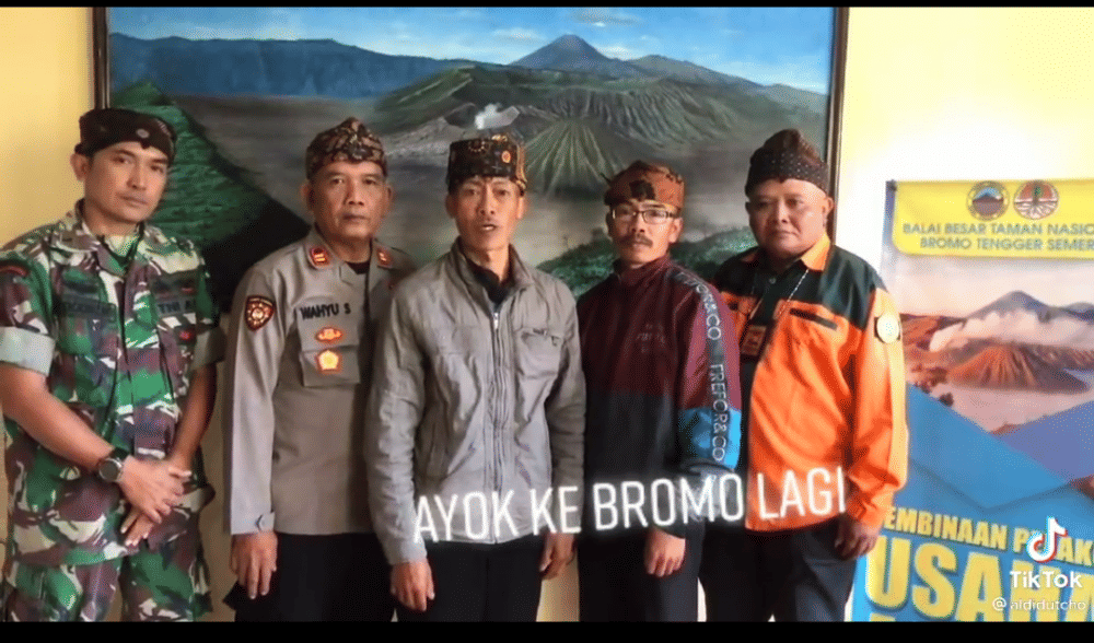 Tangkapan gambar video permintaan maaf oknum peminta uang kepada wisatawan. Dok/istimewa