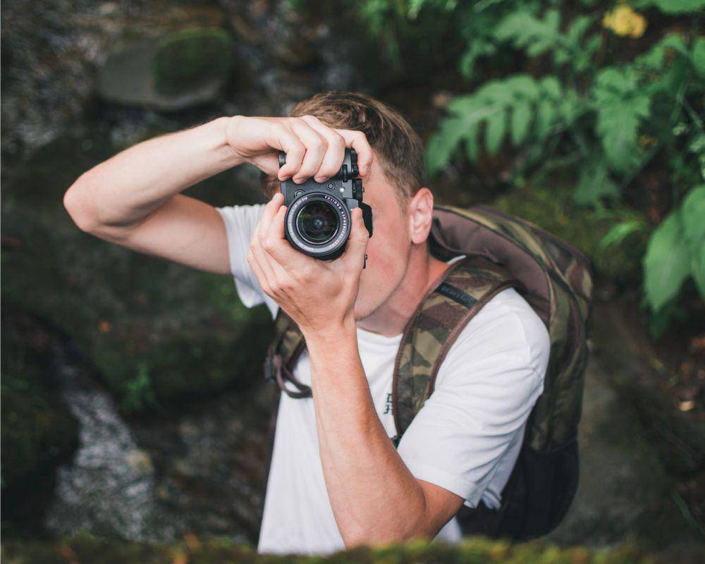 Ilustrasi memotret pesanan online (unsplash.com/ Tadeusz Lakota)