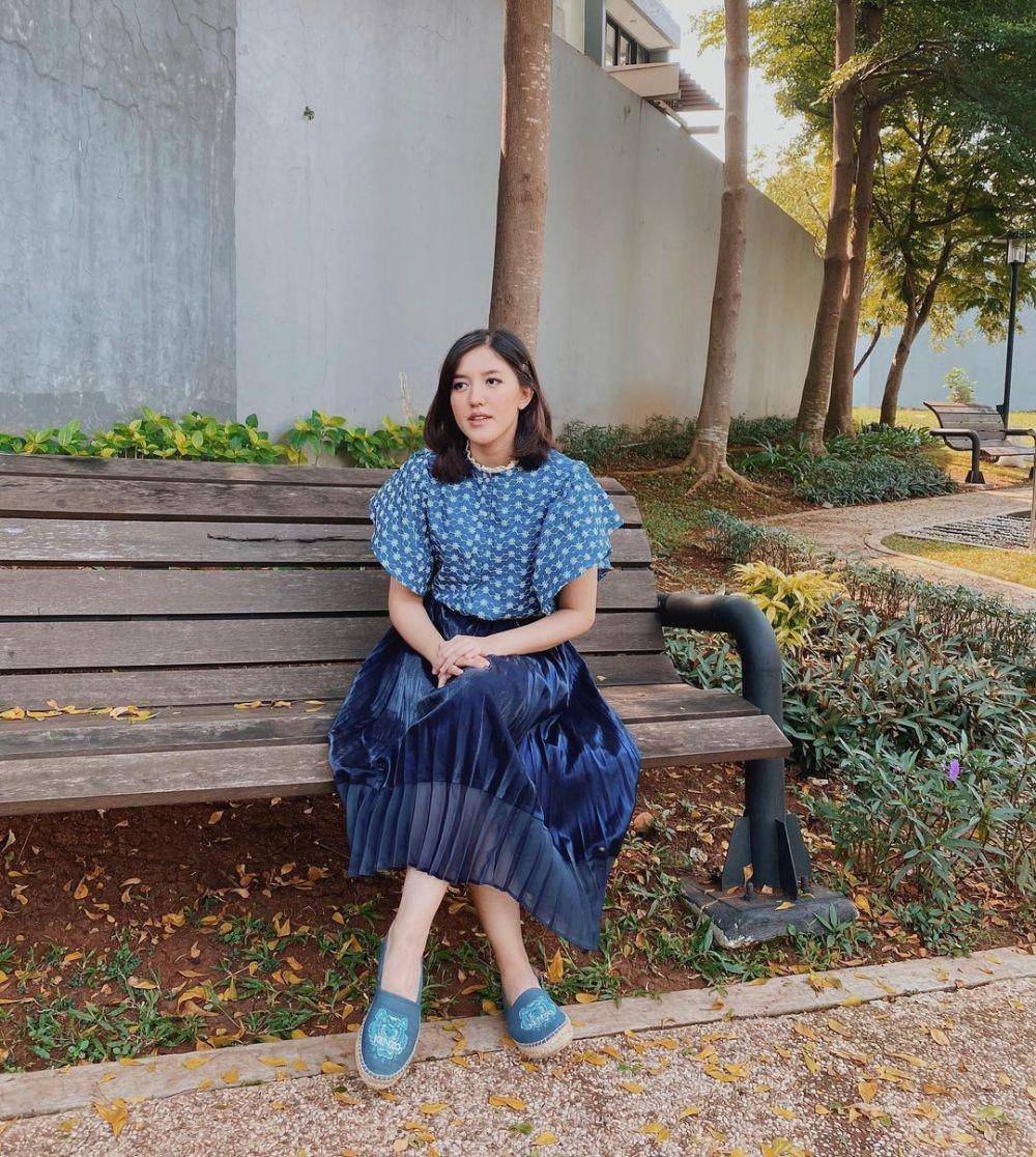 ide outfit vintage ala Ify Alyssa (instagram.com/ifyalyssa)