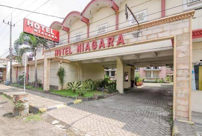 Hotel Niagara (instagram.com/hotelniagaramalang)