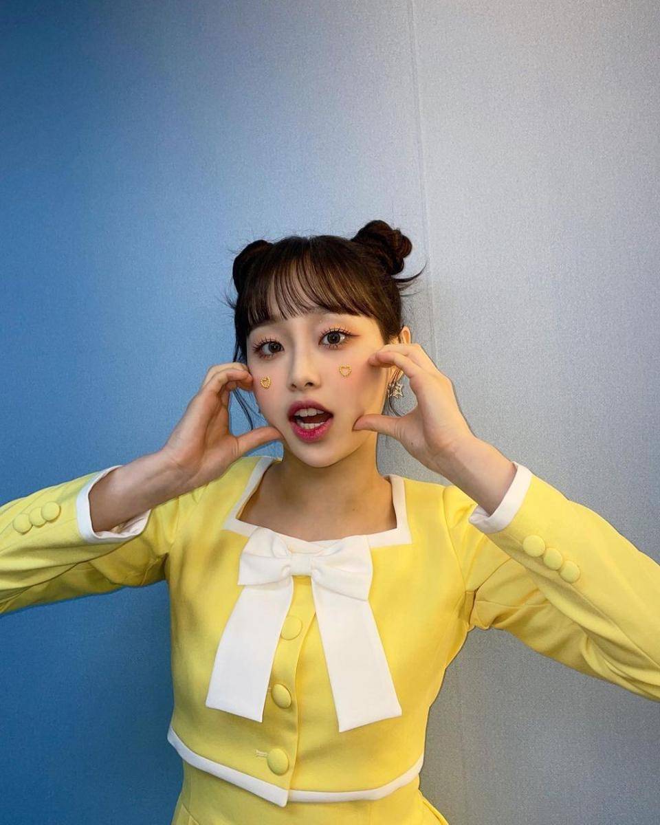 Chuu LOONA (instagram.com/loonatheworld)