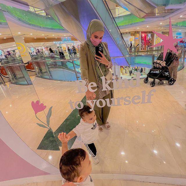Ukkasya dan Zaskia Sungkar (instagram.com/zaskiasungkar15)
