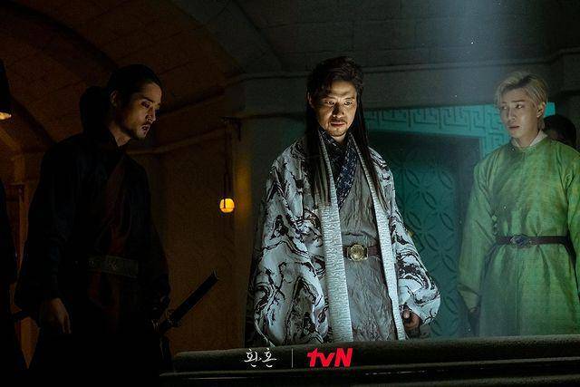 Yu Jun Sang di drama Alchemy of Souls (instagram.com/tvn_drama)