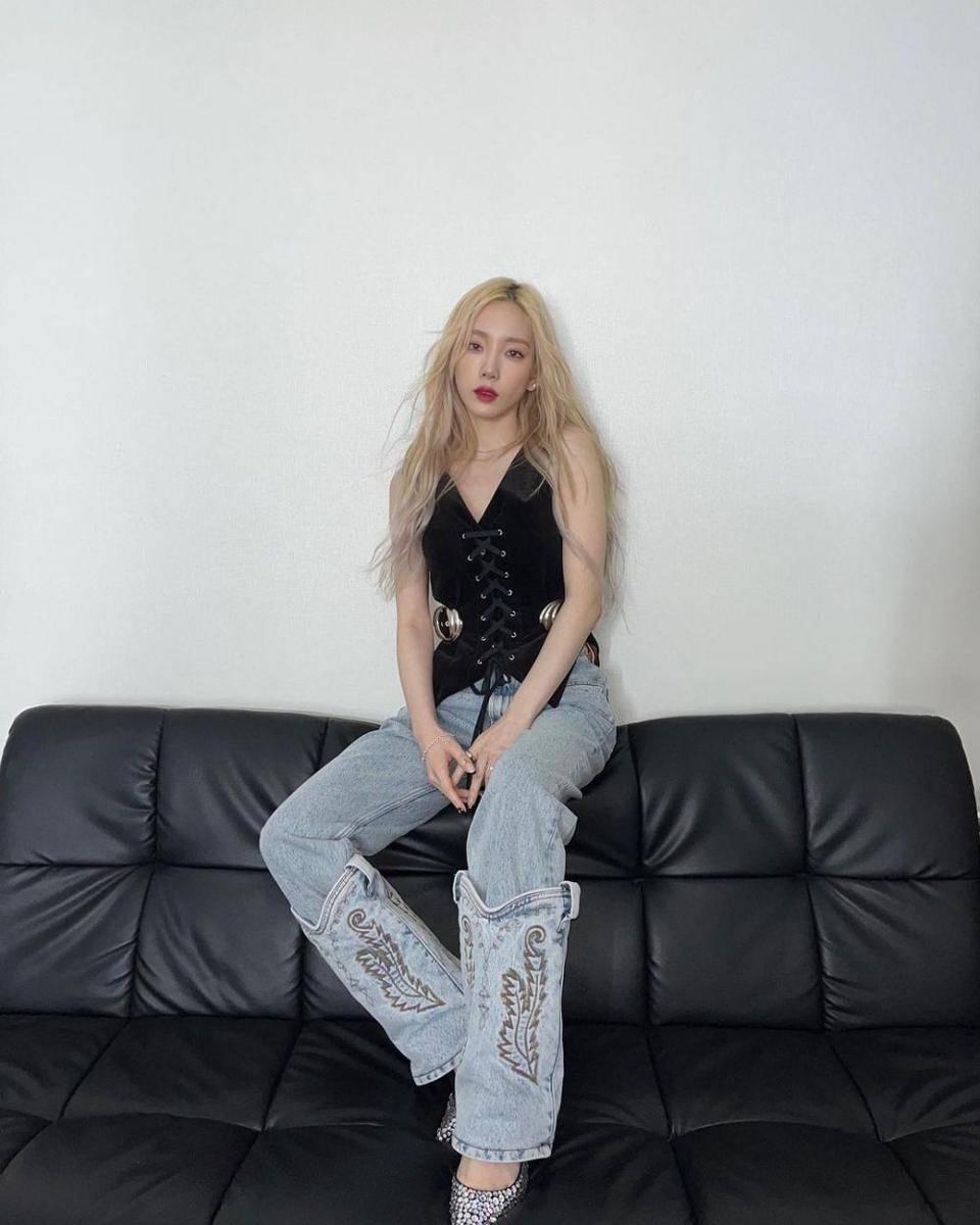 Taeyeon (instagram.com/taeyeon_ss)
