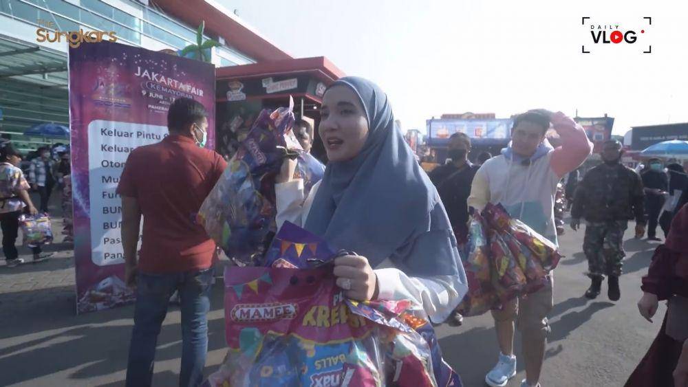 Zaskia Sungkar main ke PRJ (youtube.com/thesungkarsfamily)