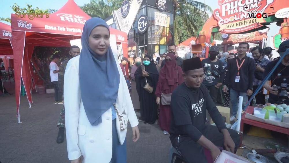 Zaskia Sungkar main ke PRJ (youtube.com/thesungkarsfamily)