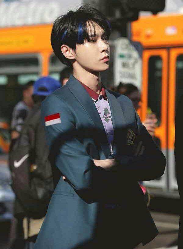 Editan member NCT (twitter.com//KMDY196)