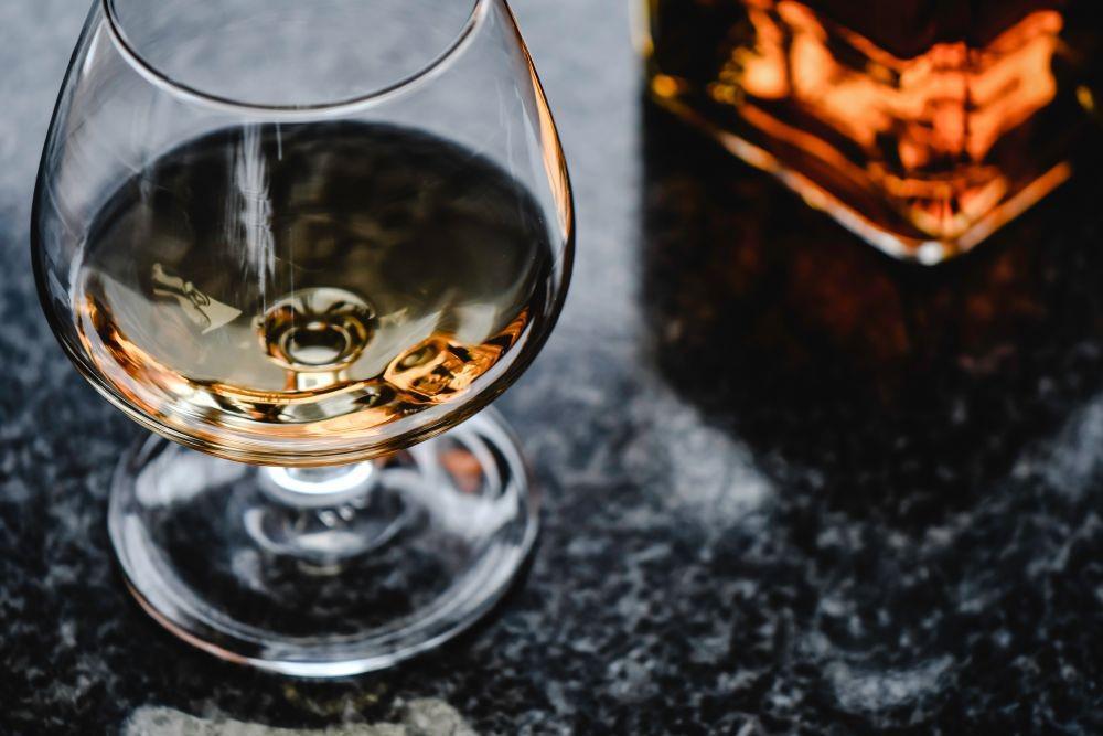5 Fakta Seputar Rum yang Berikan Aroma pada Kue
