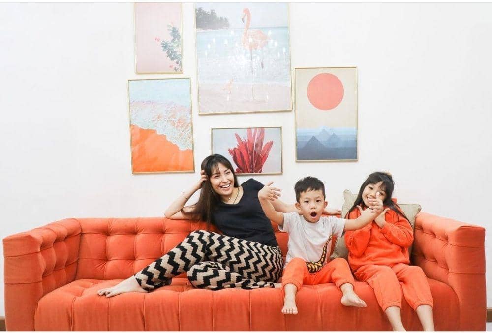 keluarga Ayu Dewi (instagram.com/mrsayudewi)