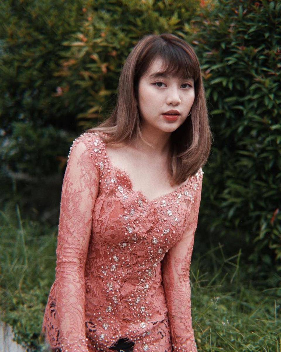 Ghea Indrawari (instagram.com/gheaindrawari)