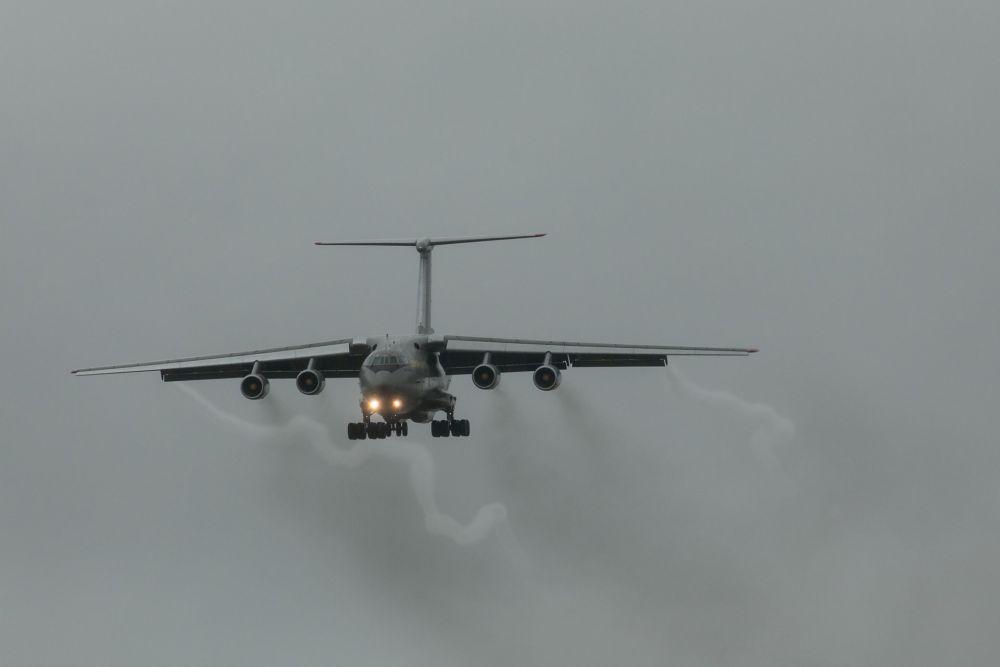 Pesawat Kargo Militer Rusia Kecelakaan, 5 Orang Tewas