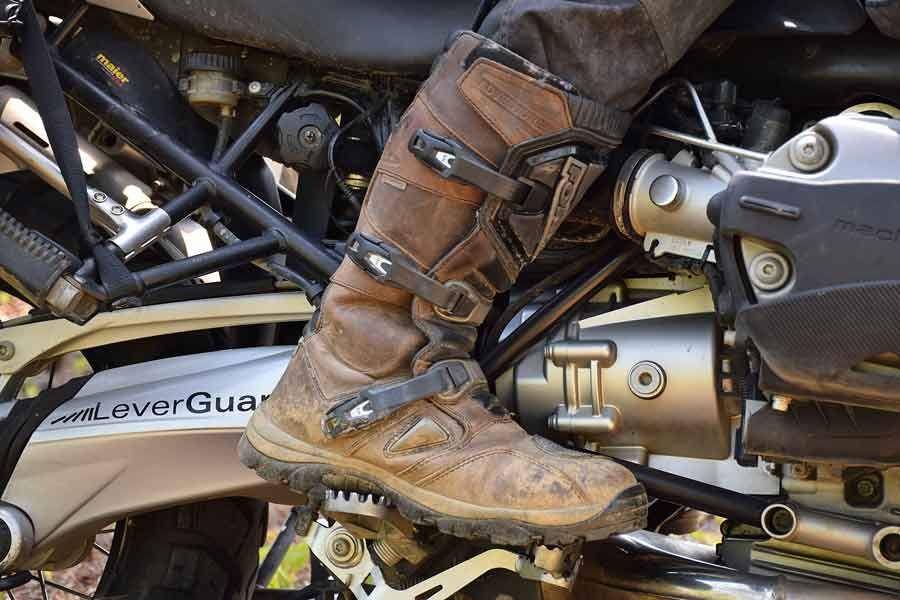 adventuremotorcycle.com
