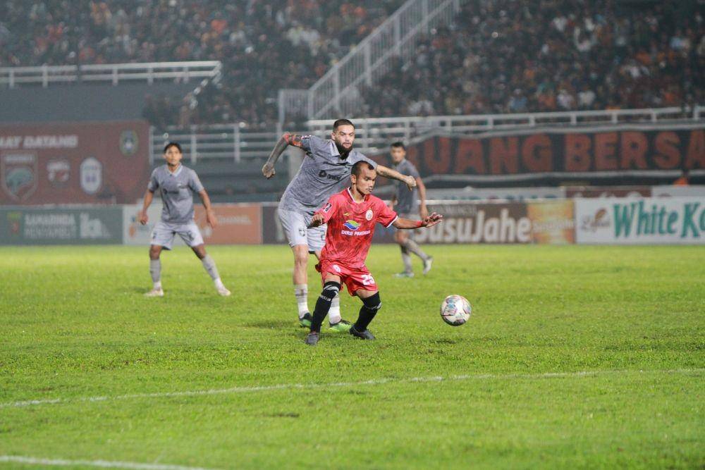 Persija kalah dari Borneo FC 2-1 di babak penyisihan Grup B Piala Presiden 2022. Mereka pun terbenam di juru kunci dan dipastikan tak lolos ke fase gugur. (Dok. Persija)