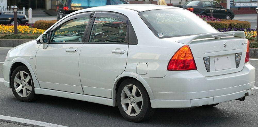 Suzuki Aerio (wikimedia.org)