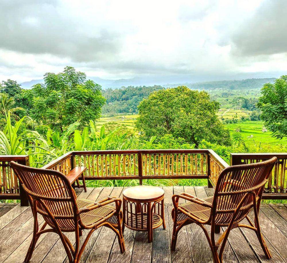 Area outdoor Bali ASLI. (instagram.com/ peacelove.andjojo)