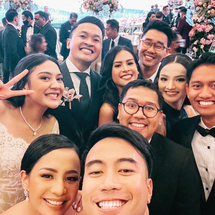 momen resepsi Putri Tanjung (instagram.com/jessechoi_)