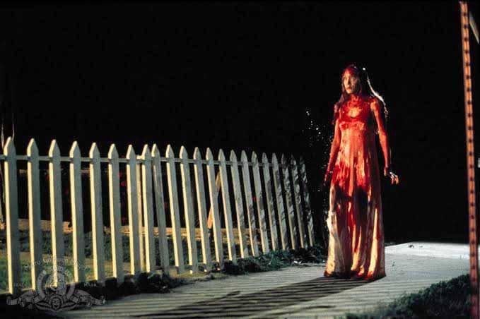 Carrie (dok. Red Bank Films/Carrie)