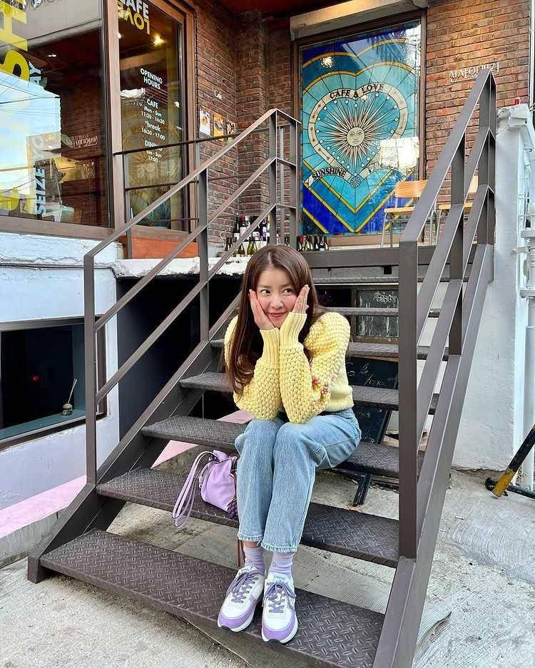 Lee Si Young (instagram.com/leesiyoung38)