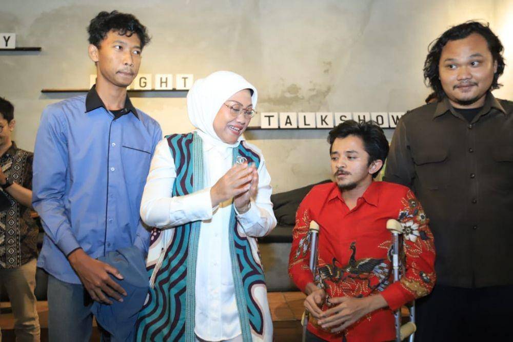 Menteri Ketenagakerjaan, Ida Fauziyah, saat menjadi pembicara pada acara Talent Talks Saturday Night Gathering di Semarang, Jawa Tengah, Sabtu (25/6). (Dok. Kemnaker)