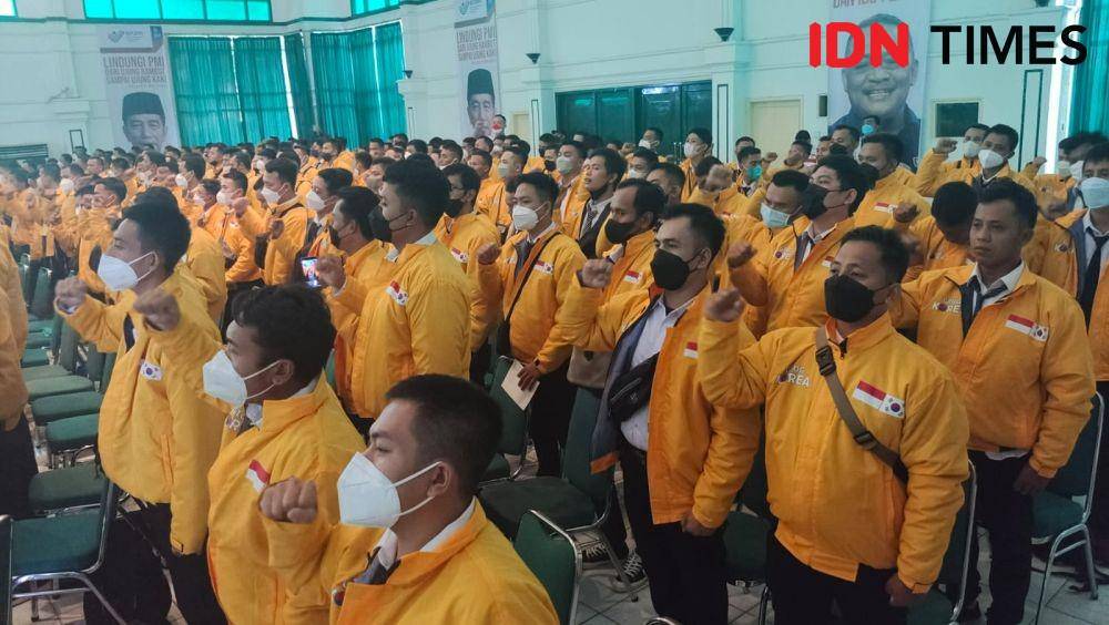 Ratusan pekerja migran Indonesia siap diberangkatkan ke Korea Selatan. (IDN Times/Dicky)