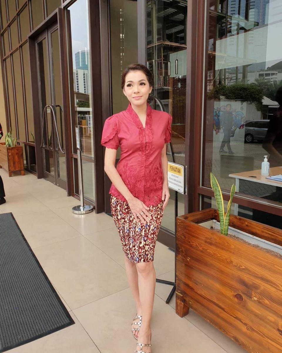 Kebaya katun. (instagram.com/mayaseptha7)