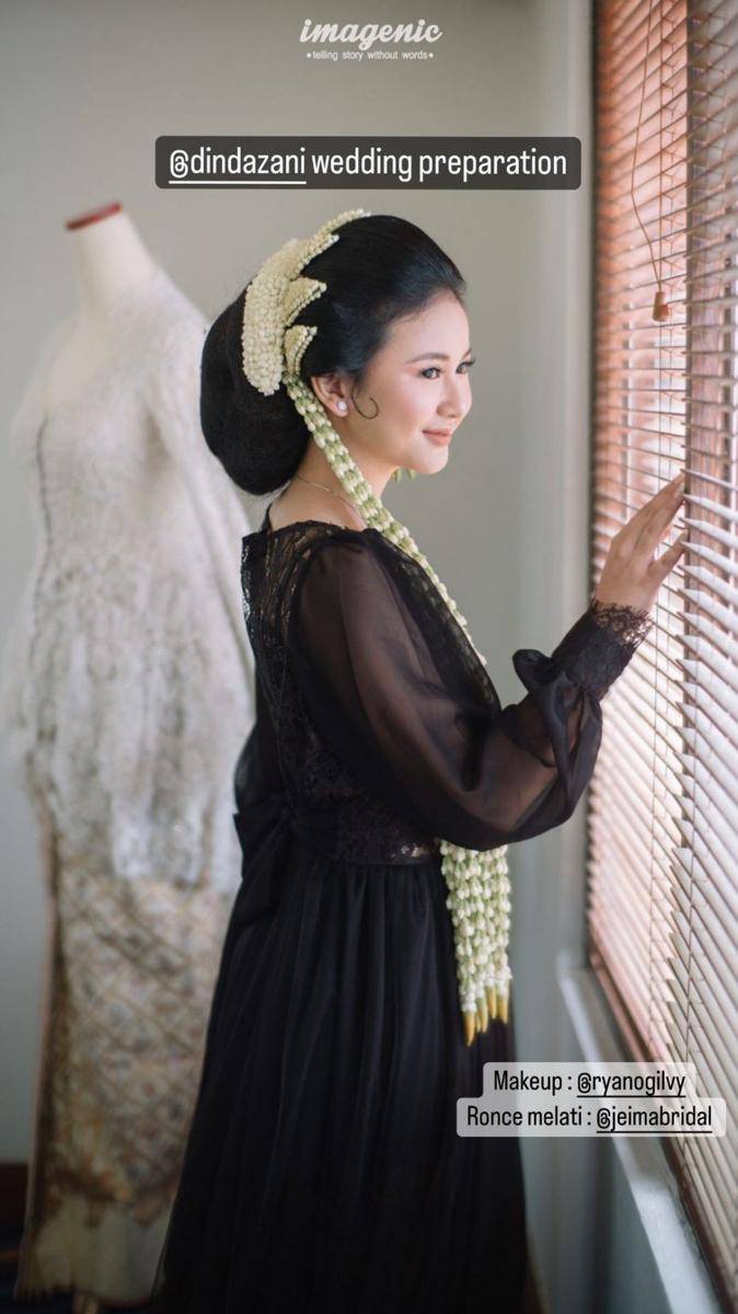 Makeup dan Kebaya Akad Nikah Adinda Azani (instagram.com/clickyourwedding)