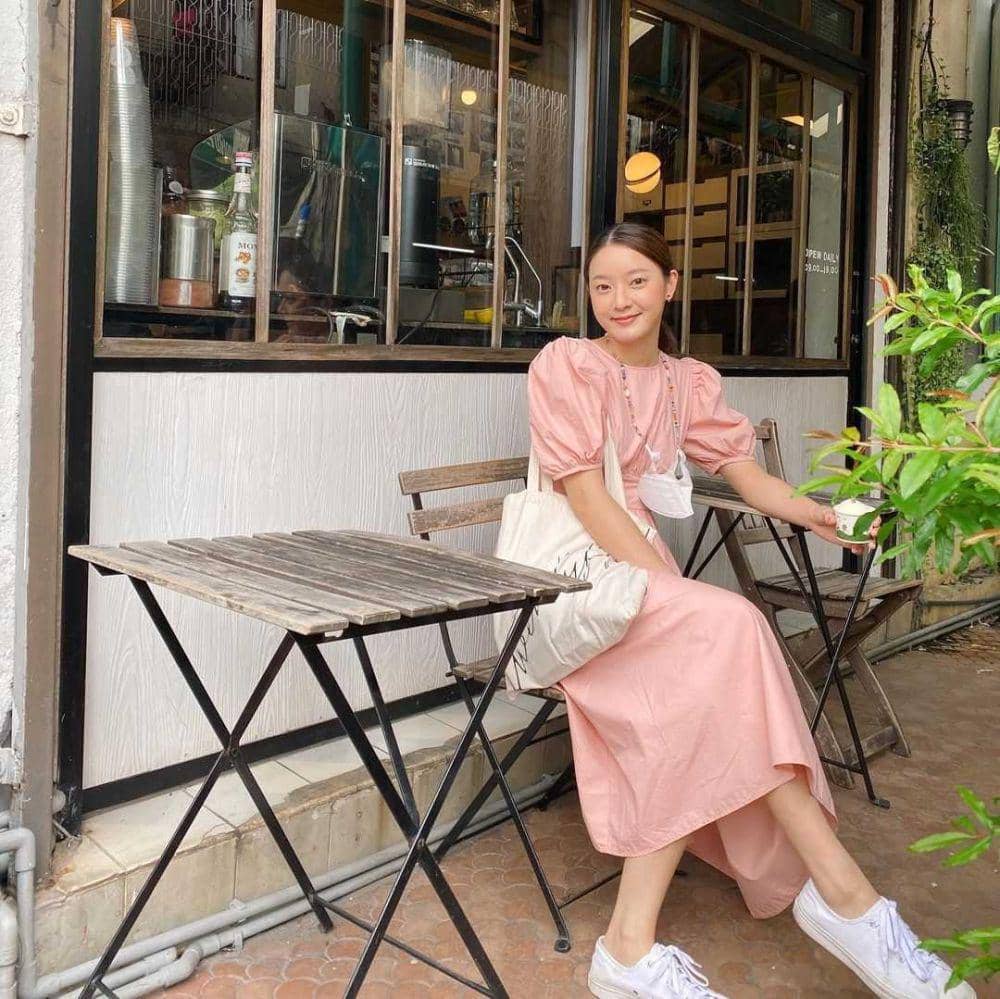 ide outfit ala Ink Waruntorn (instagram.com/inkwaruntorn)