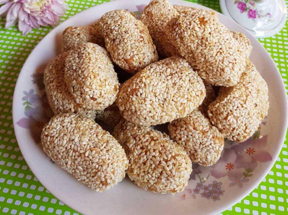 Kue manco wijen (instagram.com/dapoersikoko)