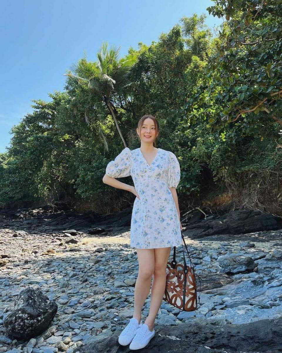 ide outfit ala Ink Waruntorn (instagram.com/inkwaruntorn)