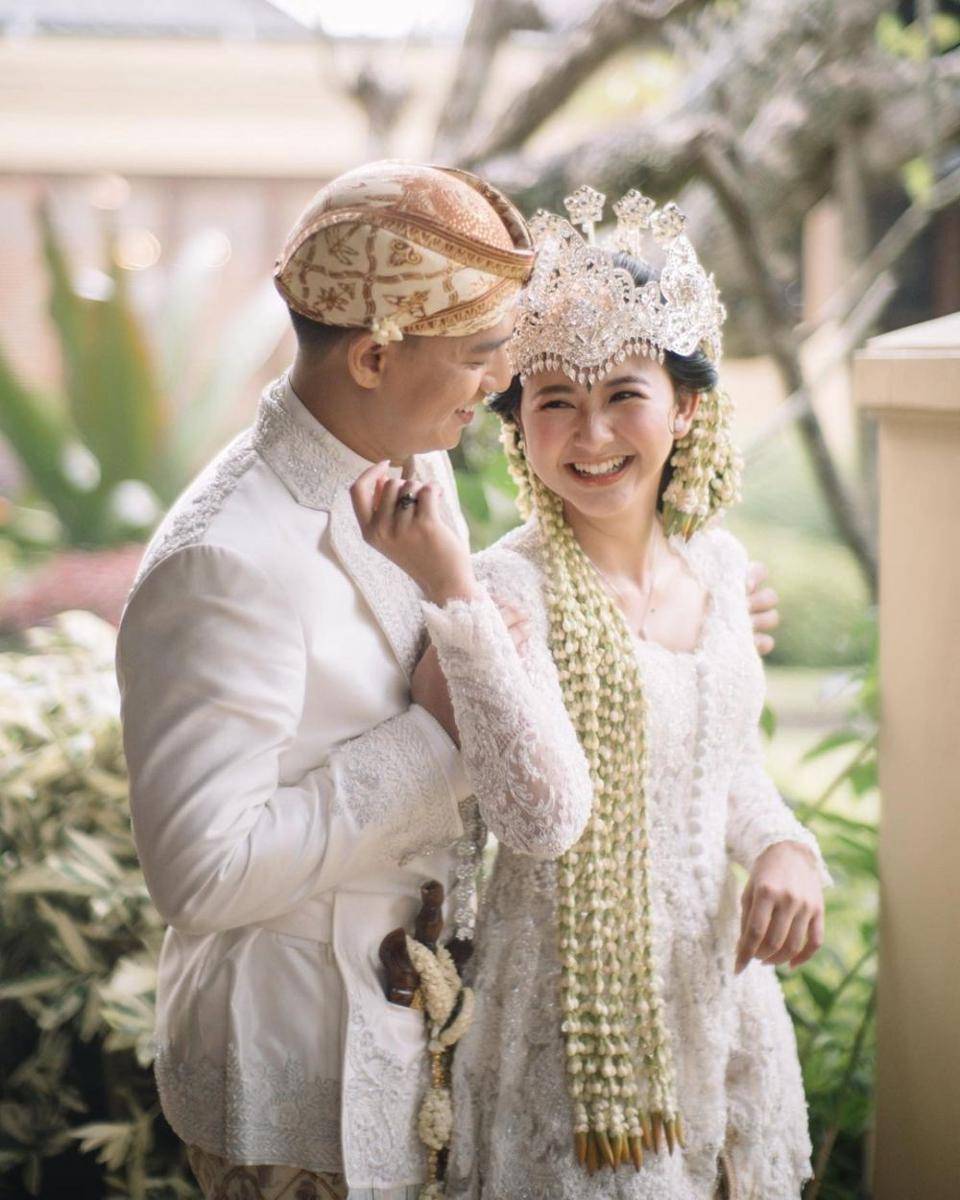 Makeup dan Kebaya Akad Nikah Adinda Azani (instagram.com/imagenic)