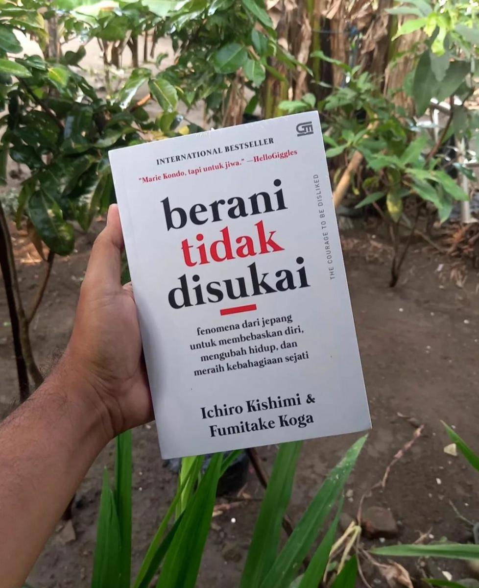 Buku Berani Tidak Disukai (instagram.com/nasutionbooks.id)
