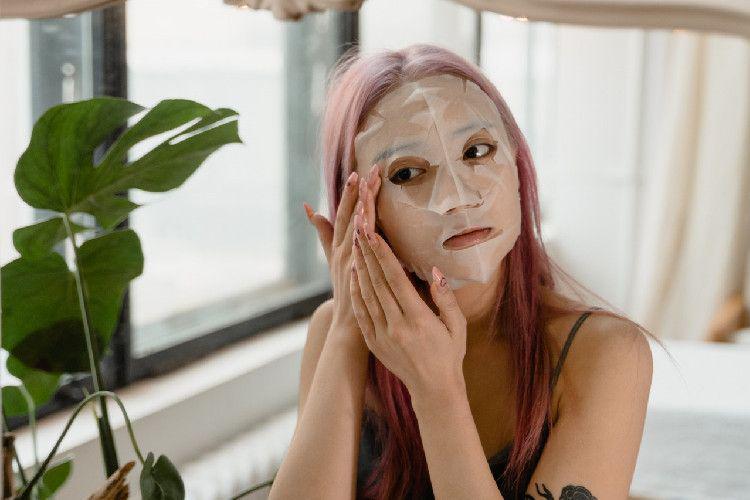 5 Rekomendasi Sheet Mask Berbahan Cica, Andalan Bikin Kulit Adem