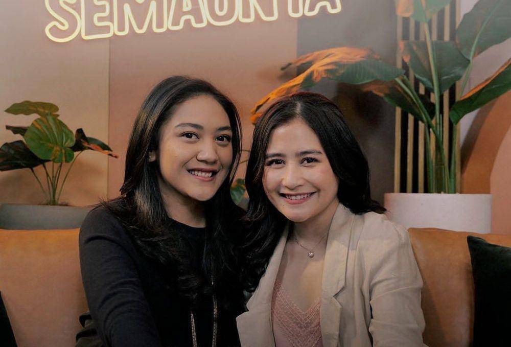 Potret kebersamaan Putri Tanjung dengan Prilly Latuconsina (instagram.com/ngobrolsoresemaunya)