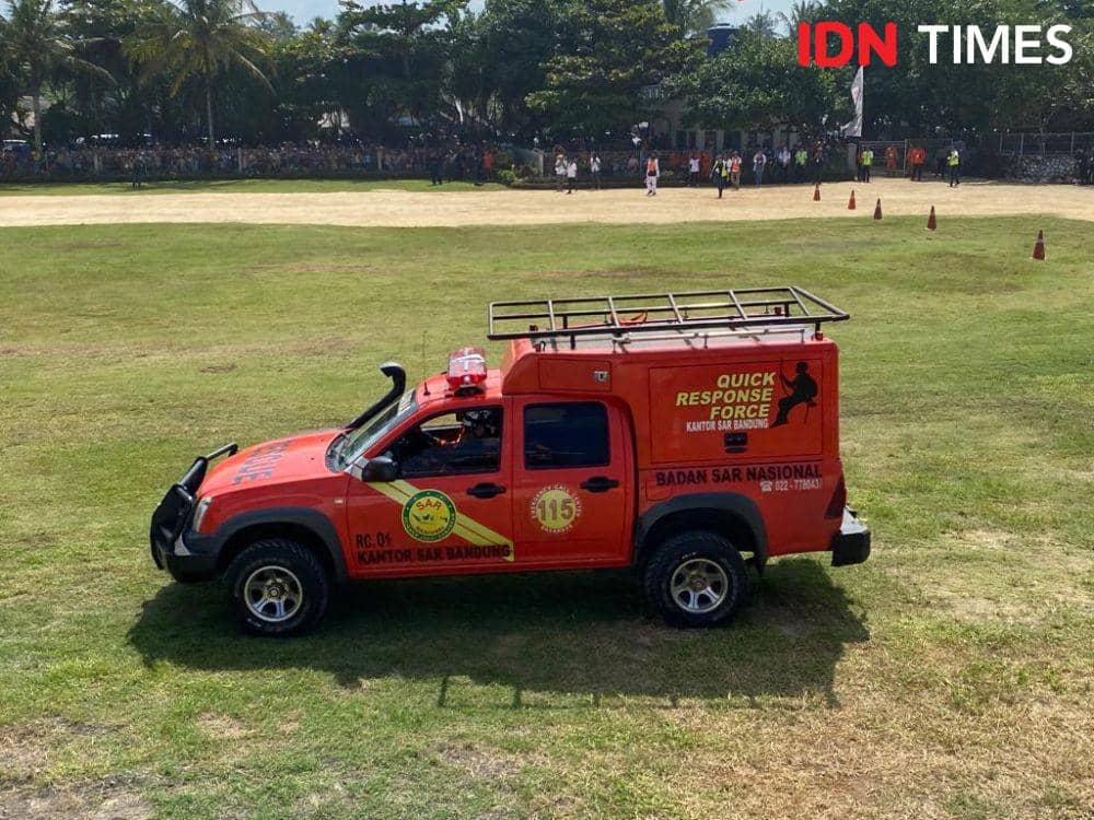 ilustrasi Basarnas (IDN Times/Rehia Sebayang)