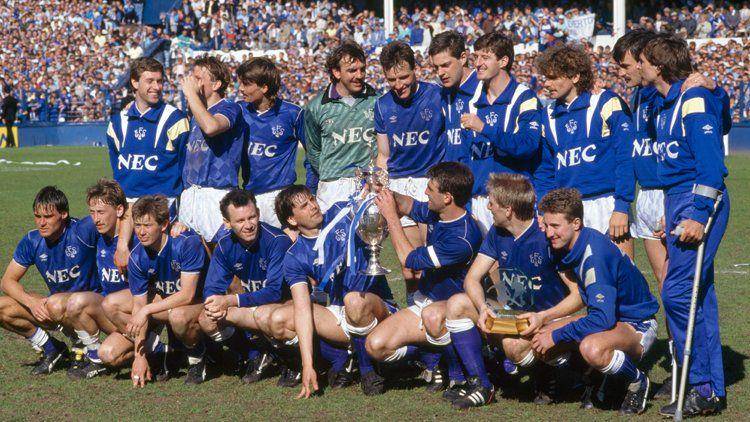 Everton menjuarai divisi utama Liga Inggris 1986/1987. (twitter.com/Everton)
