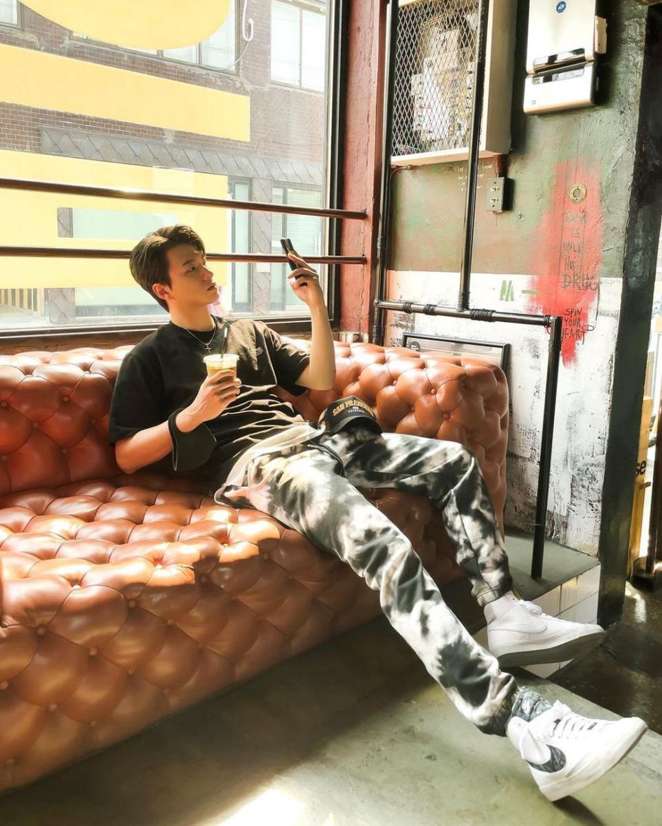 9 Ide Outfit ala Shin Seung Ho Pemain Alchemy of Souls, Keren Abis!